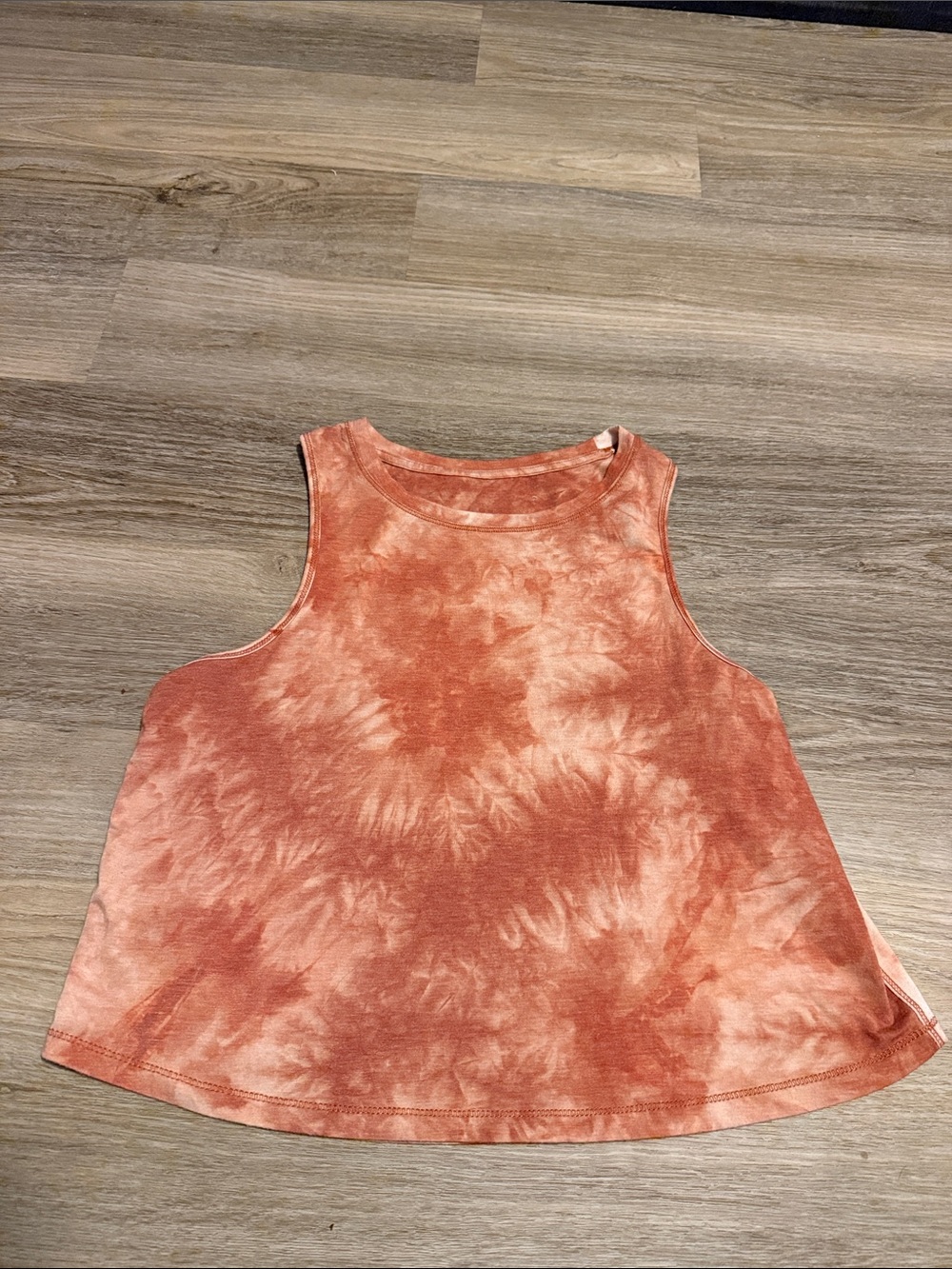 Women’s Rust Tie-Dye Sleeveless Tank Top